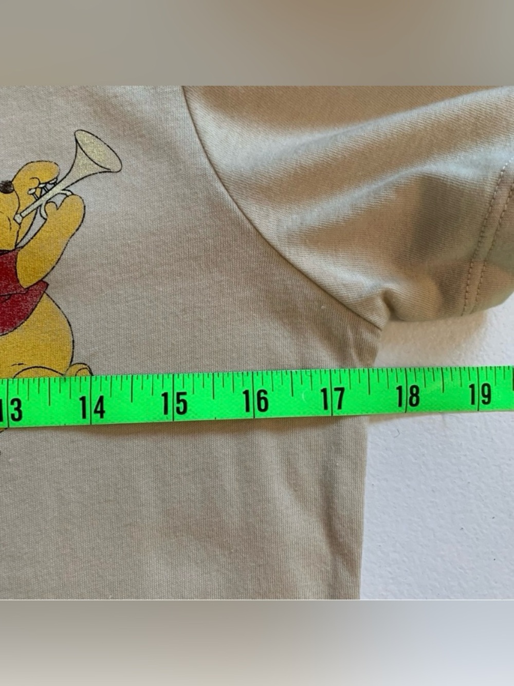 Disney Winnie The Pooh T-Shirt Tan Size XS Short Sleeve Tigger Piglet NWT - Picture 7 of 9